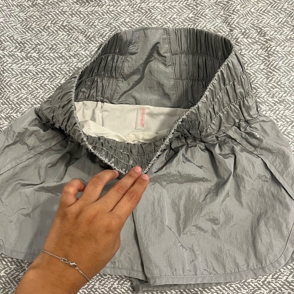 Free people  Gray Gathered Shorts - Picture 2 of 6